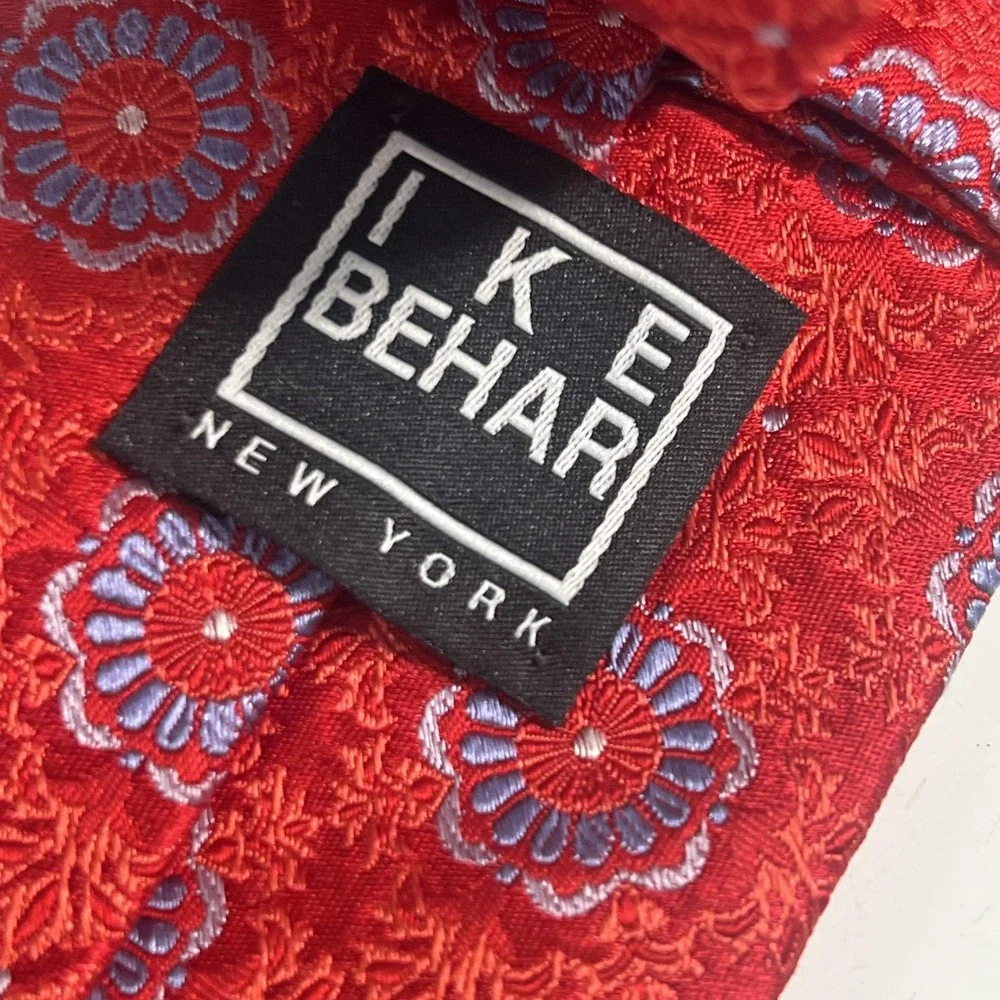 Ike Behar 3